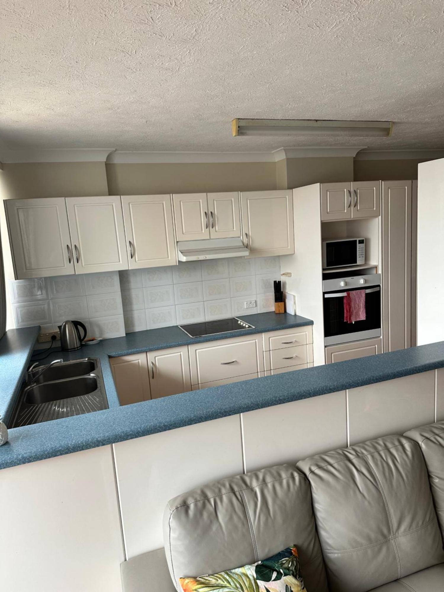Queensleigh Holiday Apartments Броудбийч Екстериор снимка