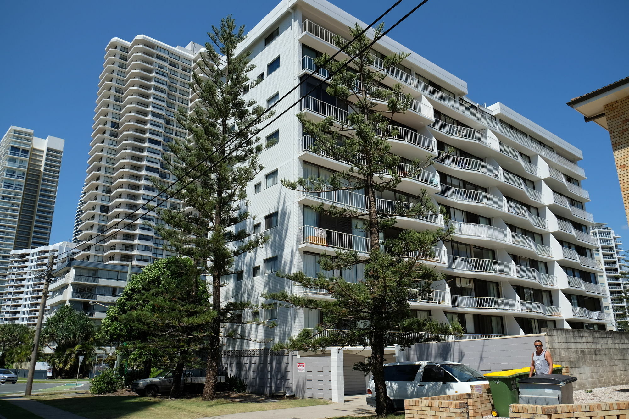 Queensleigh Holiday Apartments Броудбийч Екстериор снимка